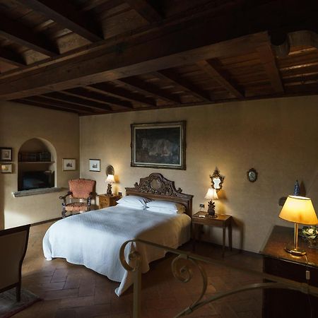 Castello Di Cernusco Lombardone Panzió Szoba fotó