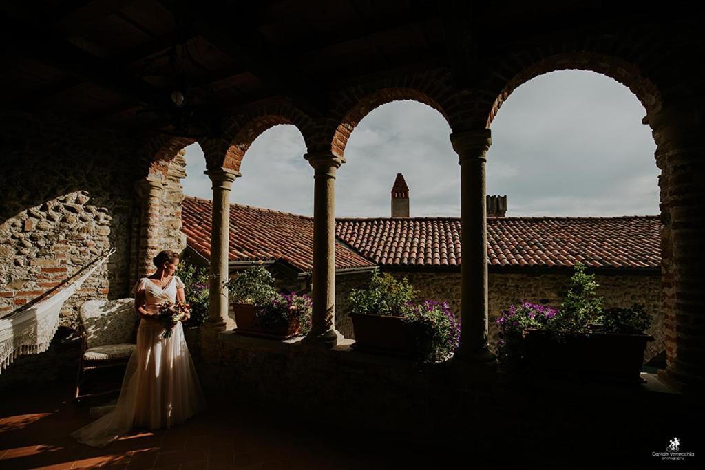 Castello Di Cernusco Lombardone Panzió Kültér fotó